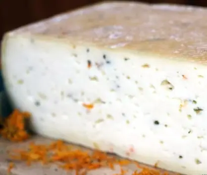 formaggio dolomiti