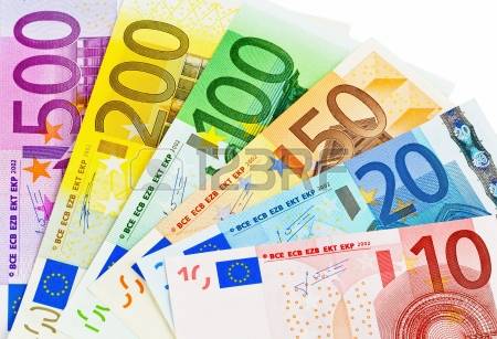 Indagato per errore, chiede 11,4 milioni all’ex Cial Suisse
