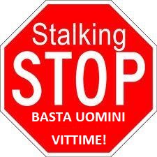 Montesilvano (Pescara): voleva costringere un uomo ad avere una relazione, donna denunciata