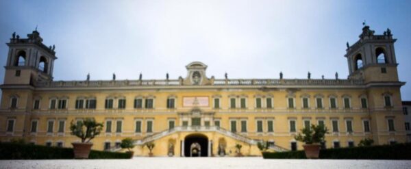 Colorno, il Bataclan negli atti del caso Rossi: “Così la ‘Ndrangheta agganciava i bancari”